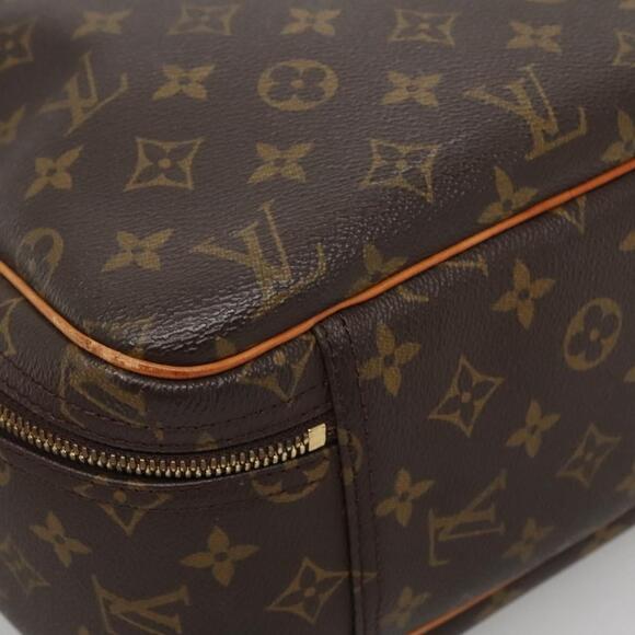 LOUIS VUITTON Monogram Excursion Hand Bag M41450 - Picture 15 of 16